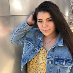 Meet your Posher, Regan